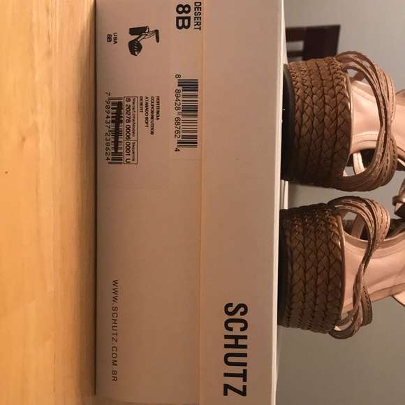 Schutz Platform Sandals - Picture 4 of 4